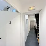 Urbanflat 202 - Beautiful In The Center Of
