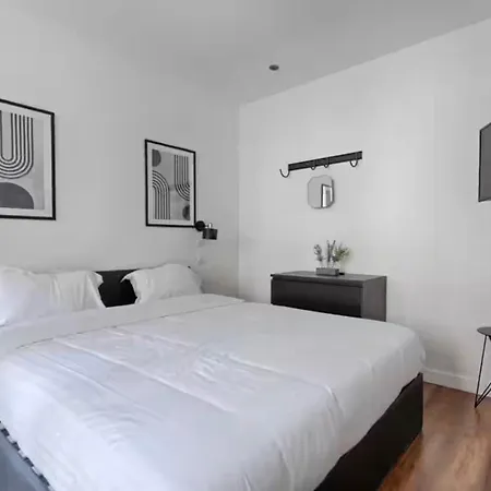 아파트 Urbanflat 202 - Beautiful In The Center Of