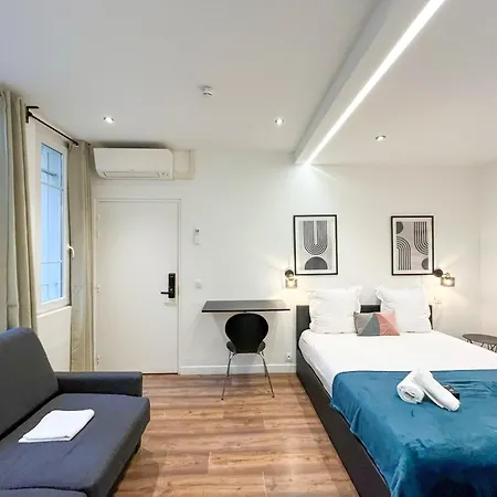 Urbanflat 202 - Beautiful In The Center Of *