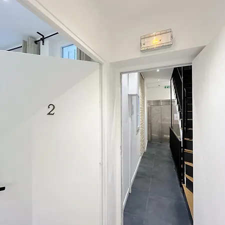 Urbanflat 202 - Beautiful In The Center Of