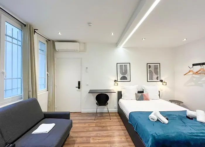 Urbanflat 202 - Beautiful In The Center Of *